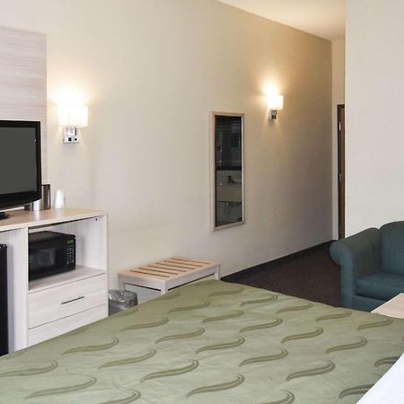 Quality Inn & Suites Brooks Louisville South Dış mekan fotoğraf