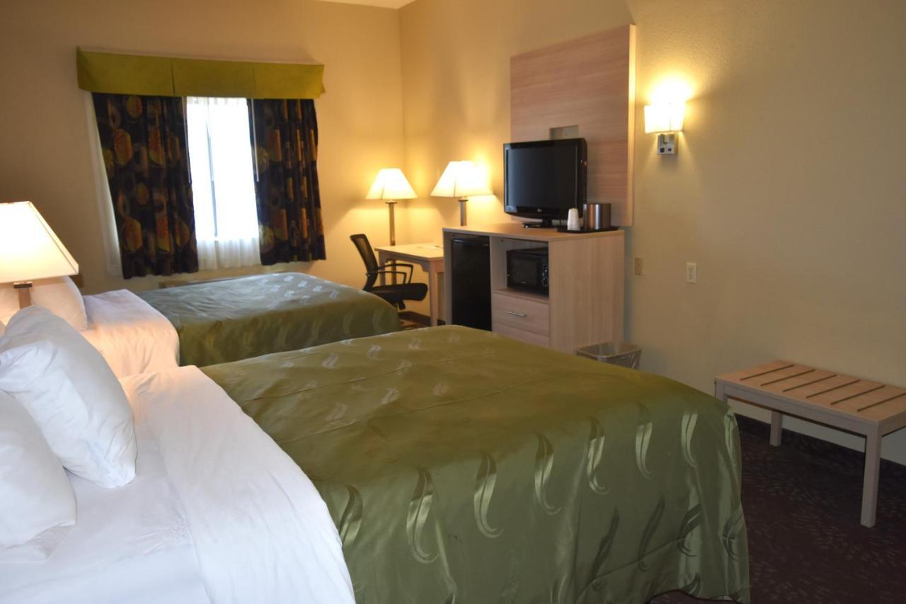 Quality Inn & Suites Brooks Louisville South Dış mekan fotoğraf
