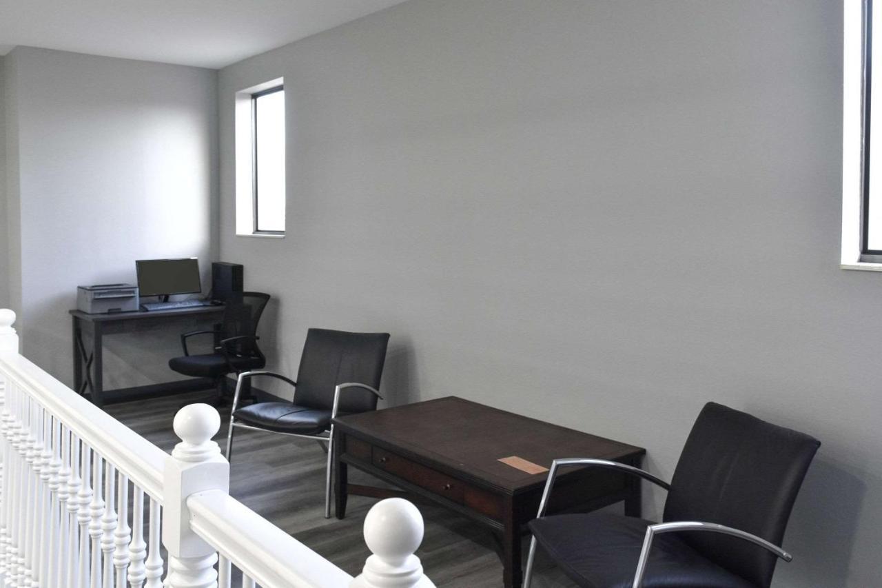 Quality Inn & Suites Brooks Louisville South Dış mekan fotoğraf