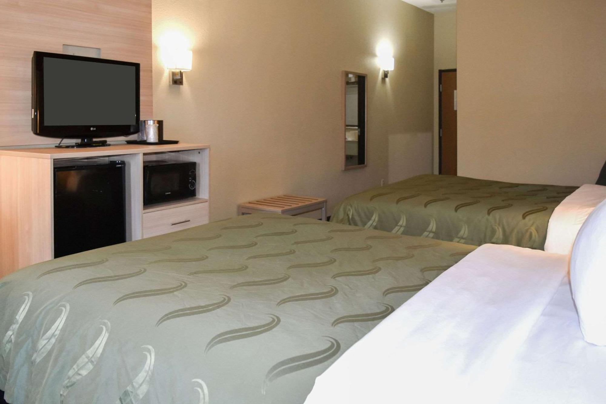 Quality Inn & Suites Brooks Louisville South Dış mekan fotoğraf