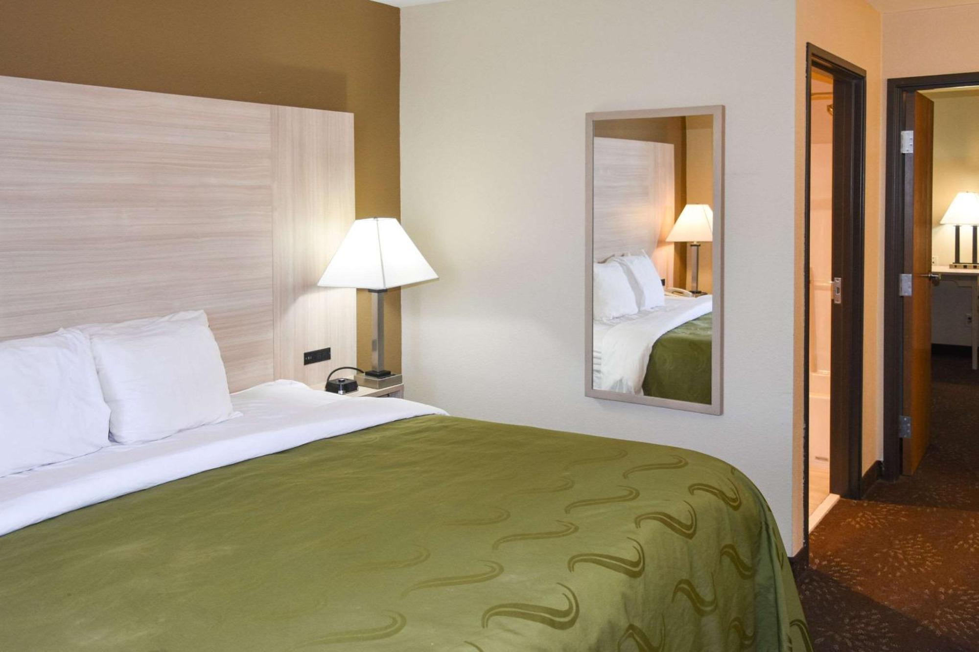 Quality Inn & Suites Brooks Louisville South Dış mekan fotoğraf
