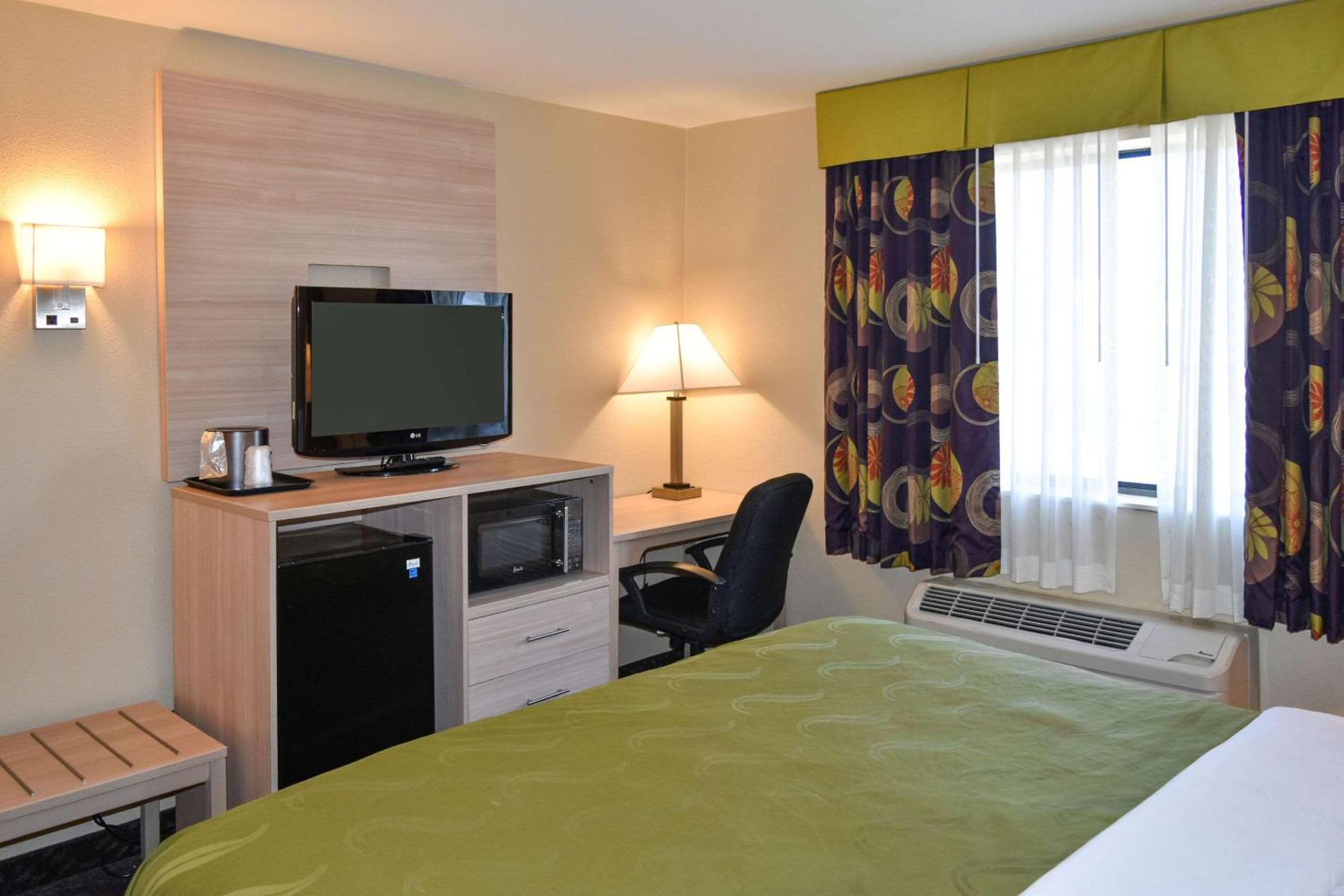 Quality Inn & Suites Brooks Louisville South Dış mekan fotoğraf